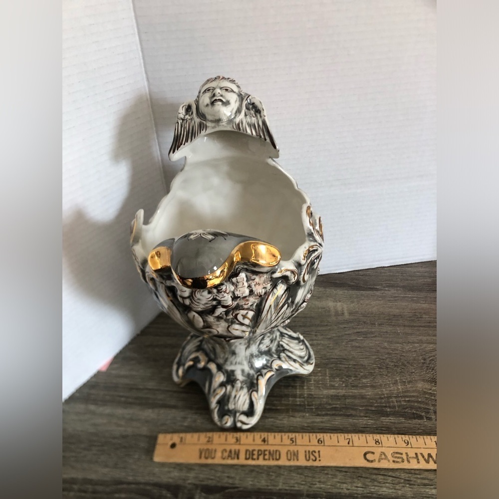 Vtg ELPA Alcobaca Cherub Vase - Picture 12 of 14